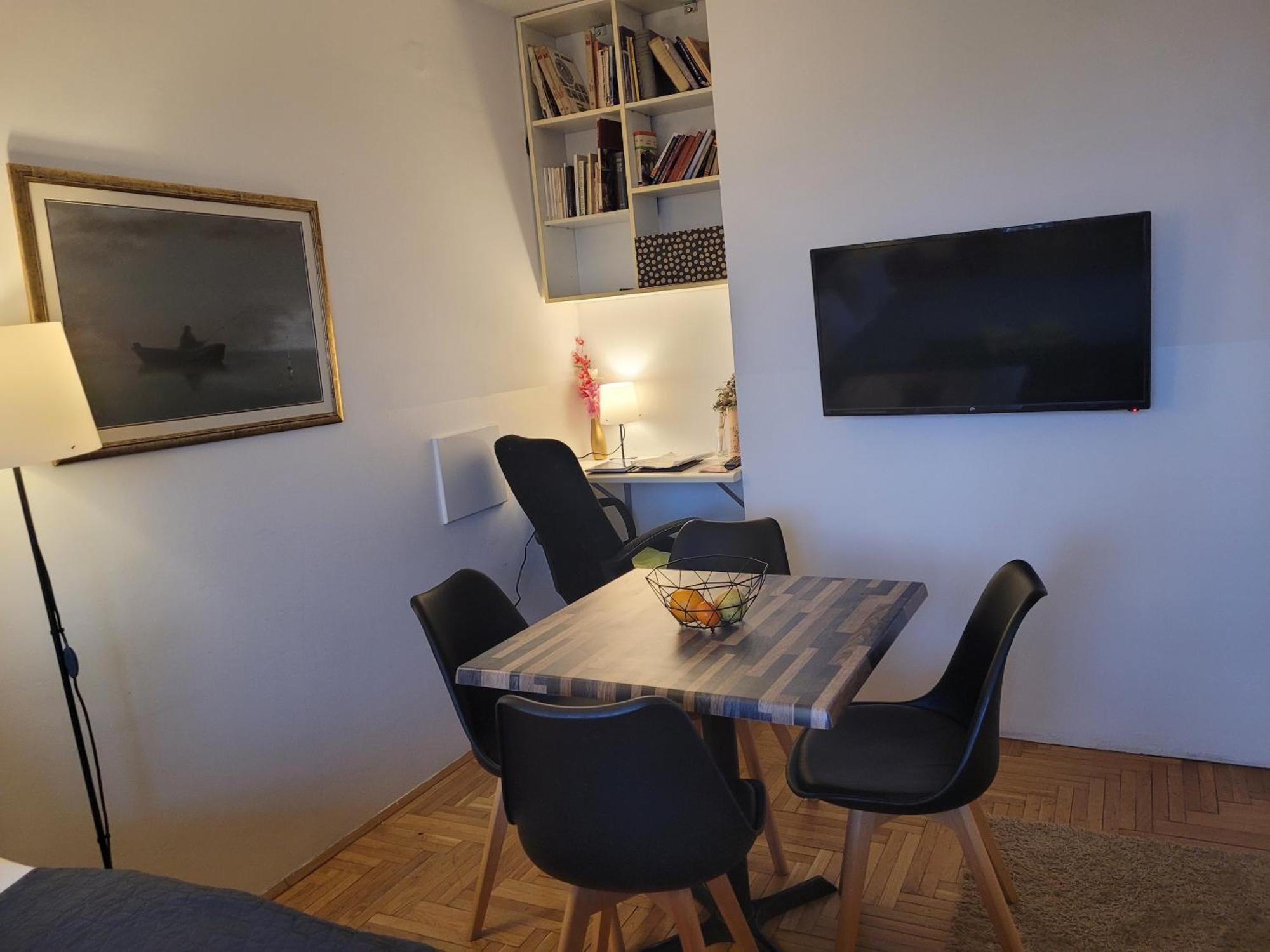 Apartmani Emerald Dream Νόβι Σαντ Εξωτερικό φωτογραφία